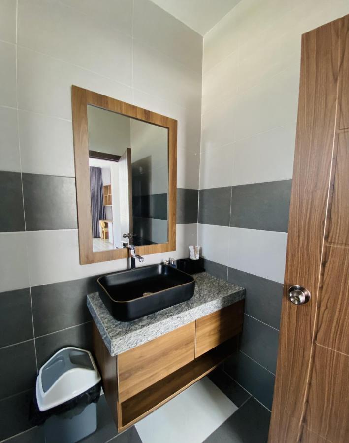 Truong Phuc Vinh Hotel Phan Thiết Extérieur photo